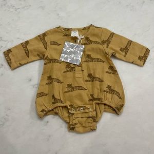 NWT Kate Quinn Yellow Linen Tiger Bubble Onesie